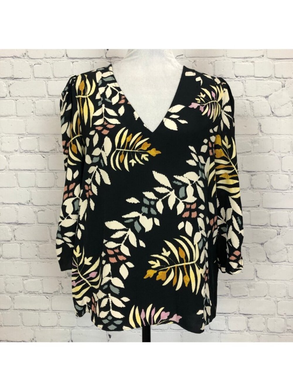 ba&sh ​Leaf Print Puff Sleeve Top Size XS Black